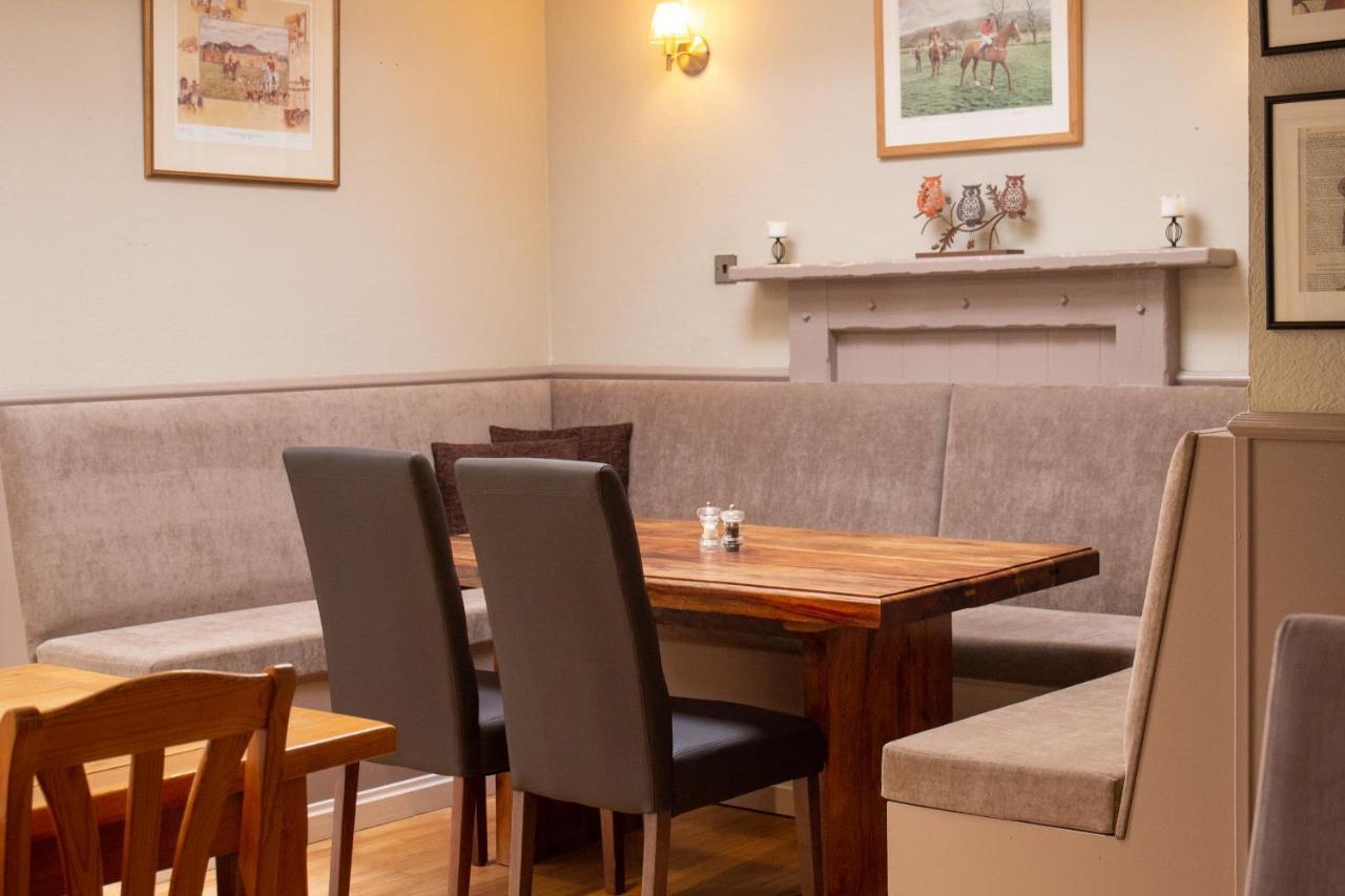 Horse And Hound Country Inn Bonchester Bridge Экстерьер фото