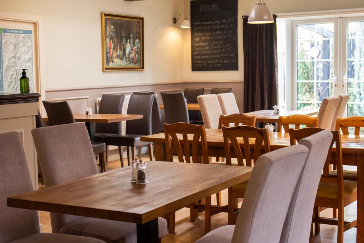 Horse And Hound Country Inn Bonchester Bridge Экстерьер фото