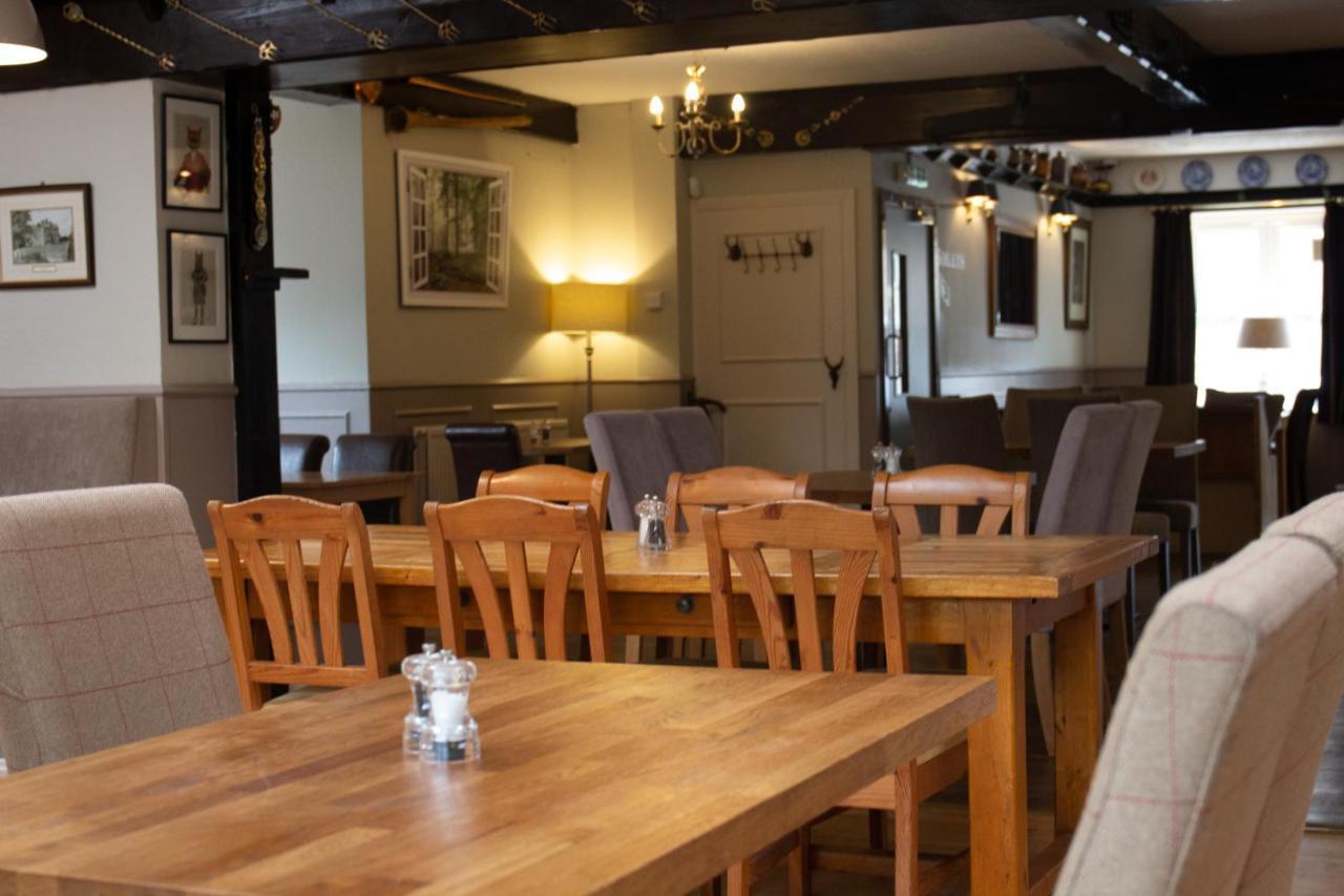 Horse And Hound Country Inn Bonchester Bridge Экстерьер фото