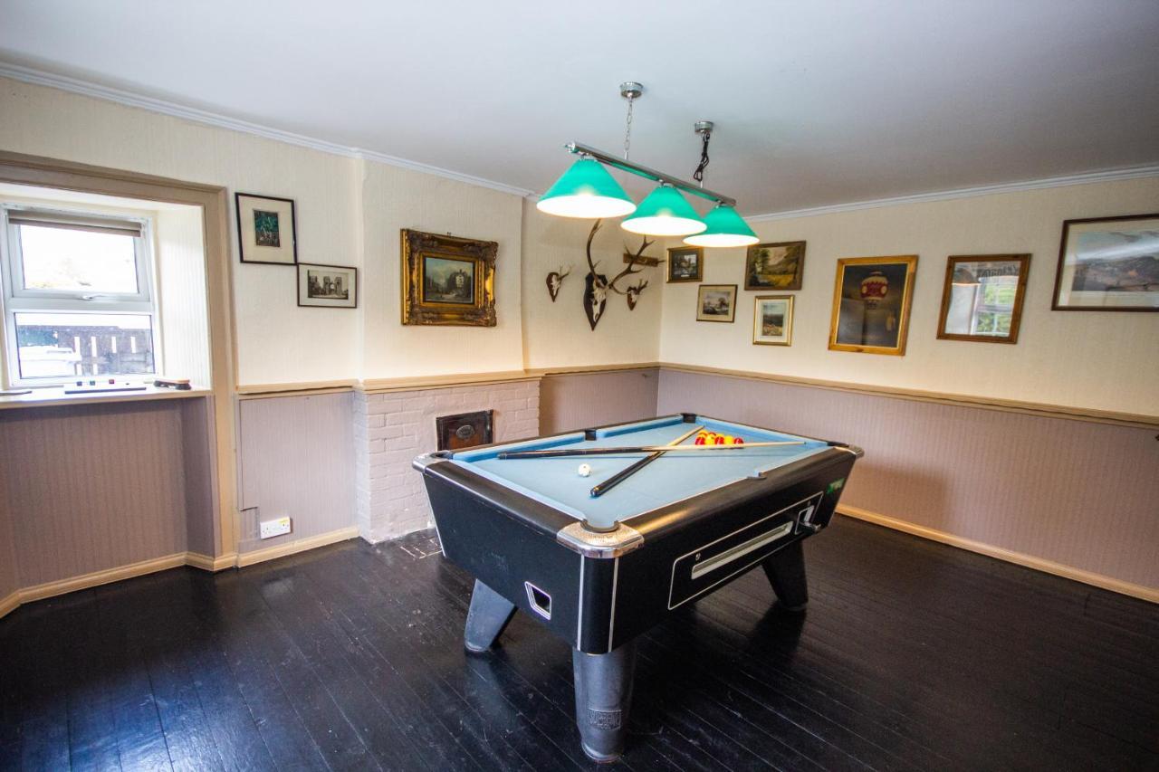 Horse And Hound Country Inn Bonchester Bridge Экстерьер фото